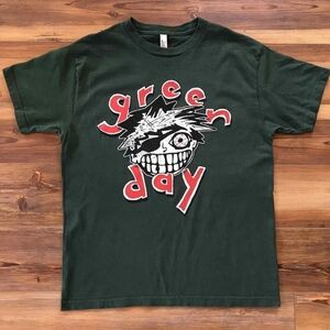 Green Day The Saviors Tour American Apparal Short Sleeve Shirt Size Medium
